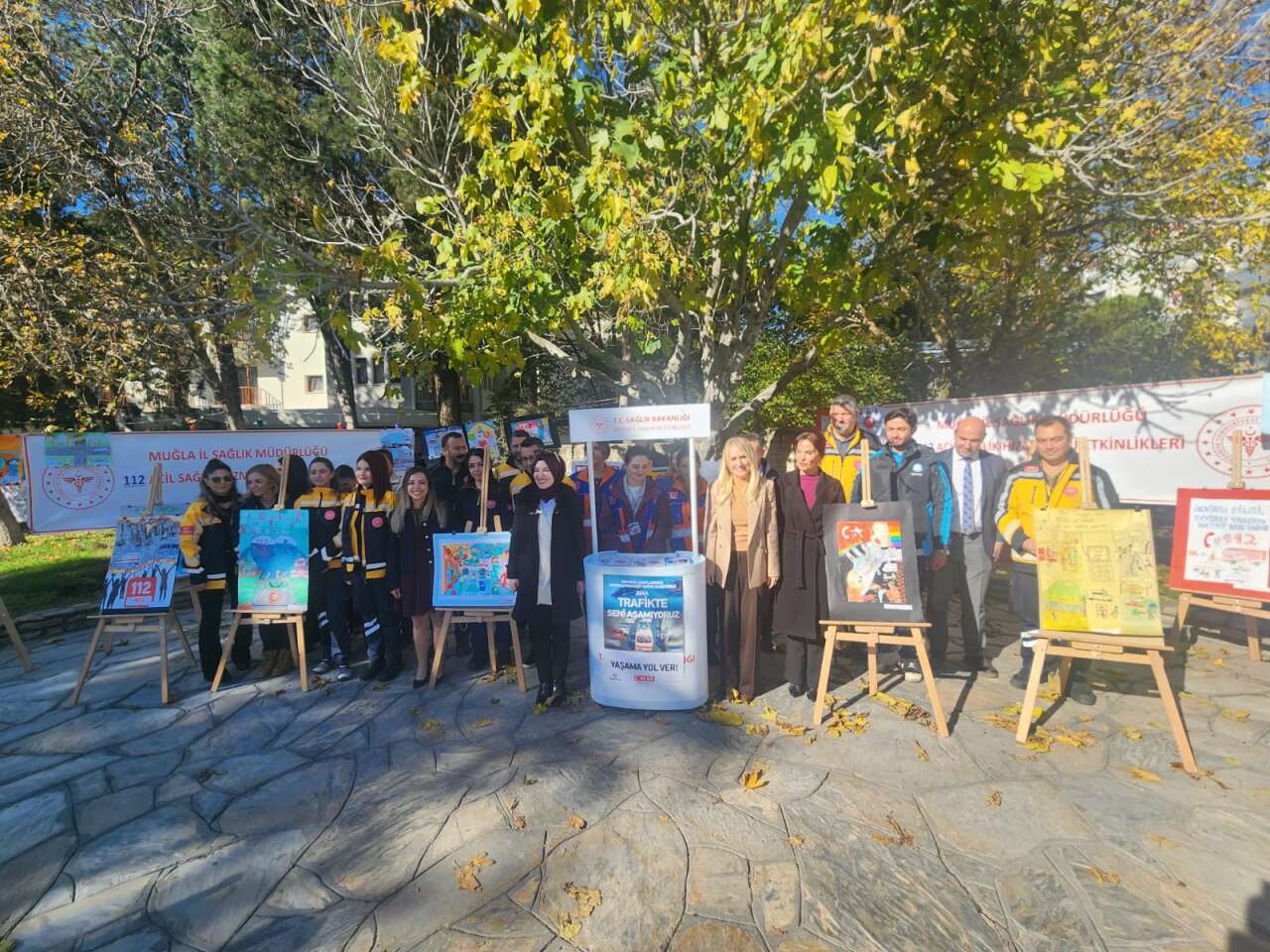 Muğla'da Başarılı 112 Ekibine “Sıfır” Ambulans Hediye Edildi 1